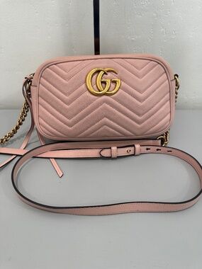 Gucci GG Marmont small crossbody camera bag